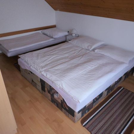 Ubytování u Máchova jezera - Apartmány - Ludmila Grulišová Doksy  Exterior foto